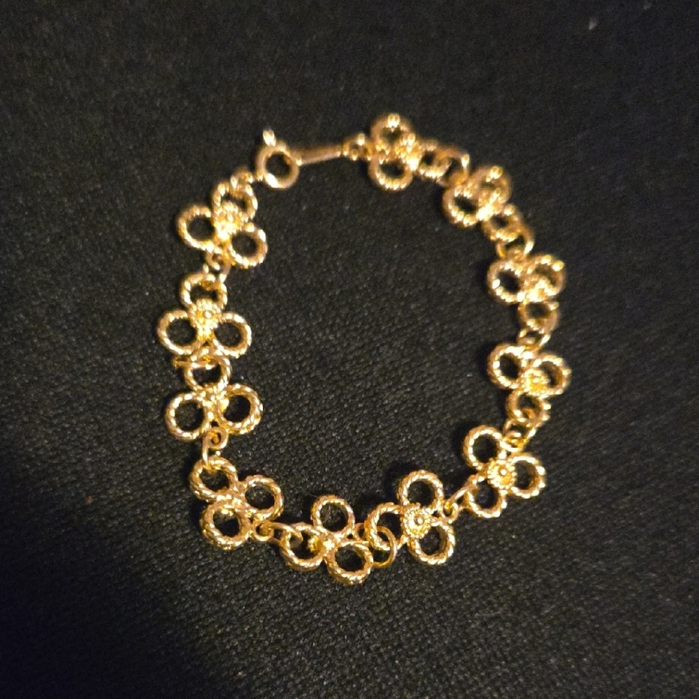 Elegant Gold-Tone Bracelet